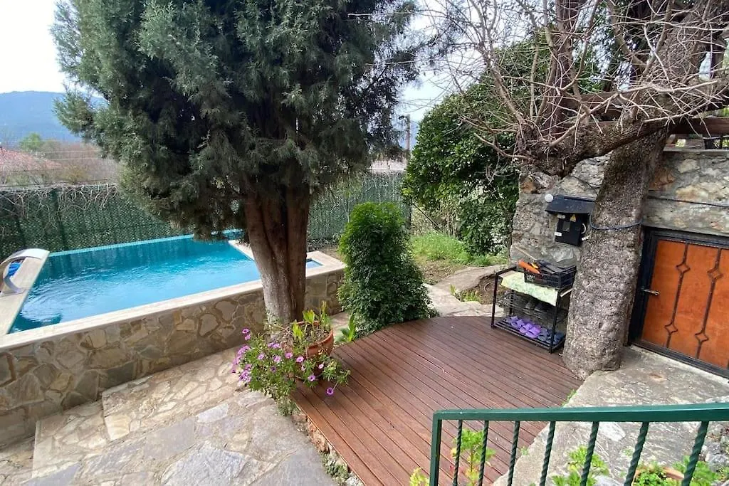 Benzersiz Jakuzili Villa Fethiye 0*,  Tyrkiet