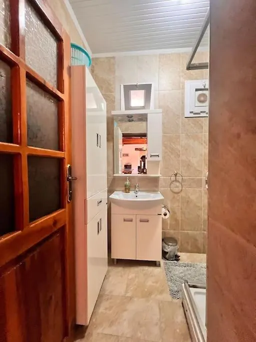 Benzersiz Jakuzili Villa Fethiye